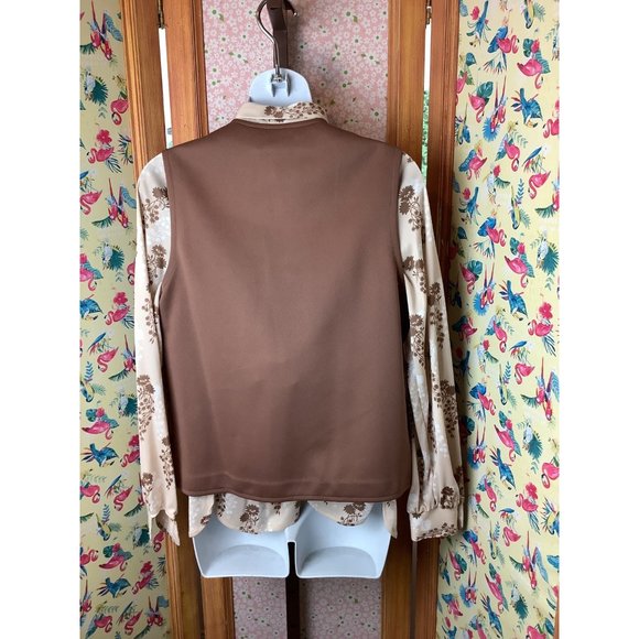 1960's - 1970's Trissi 2 Pc Double Knit Deadstock Vest and Inverted Pleat Skirt - Picture 4 of 12